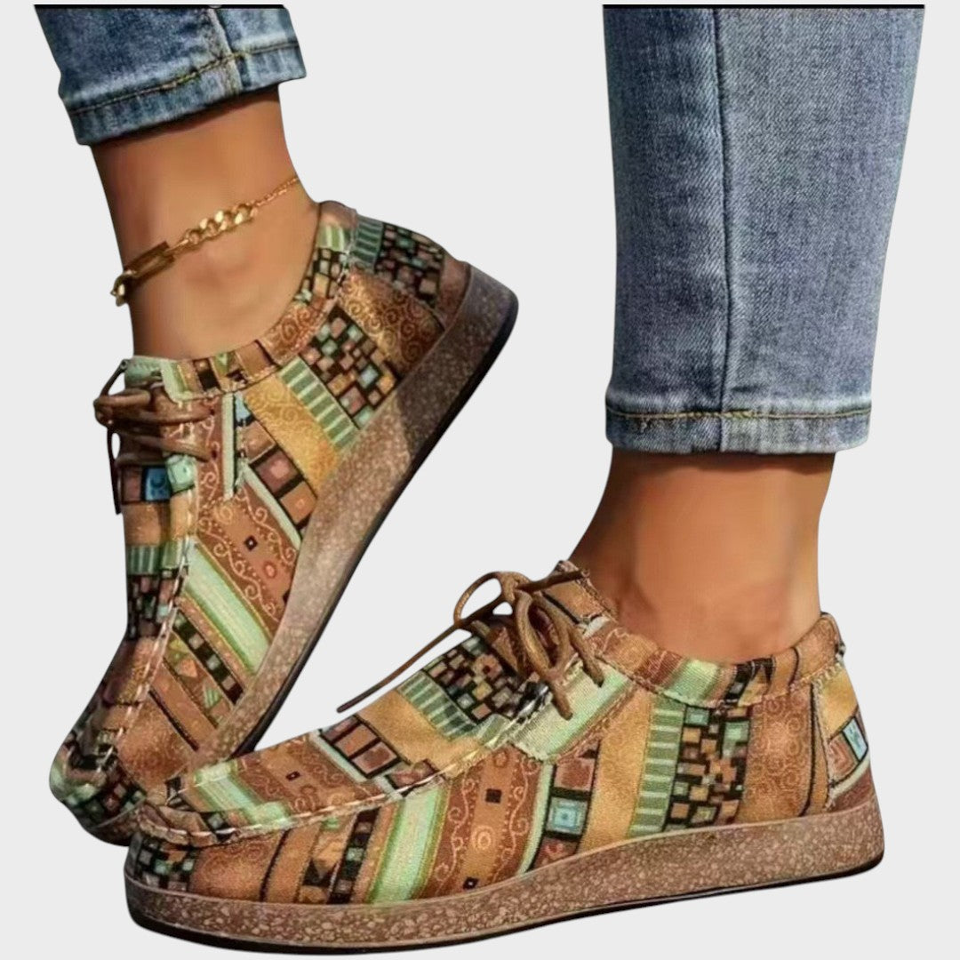 Lucía | Lace-Up Shoes