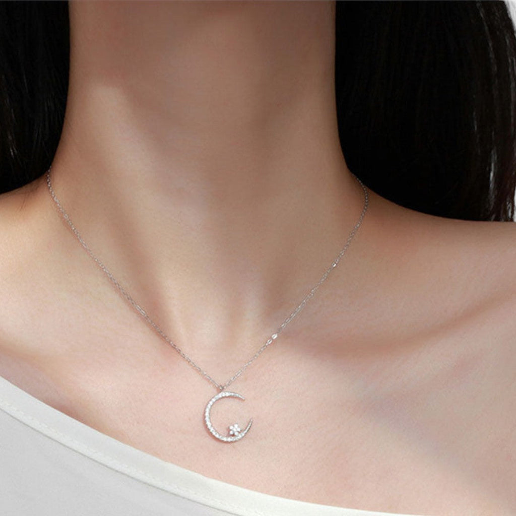 Lua | Celestial Moon Necklace