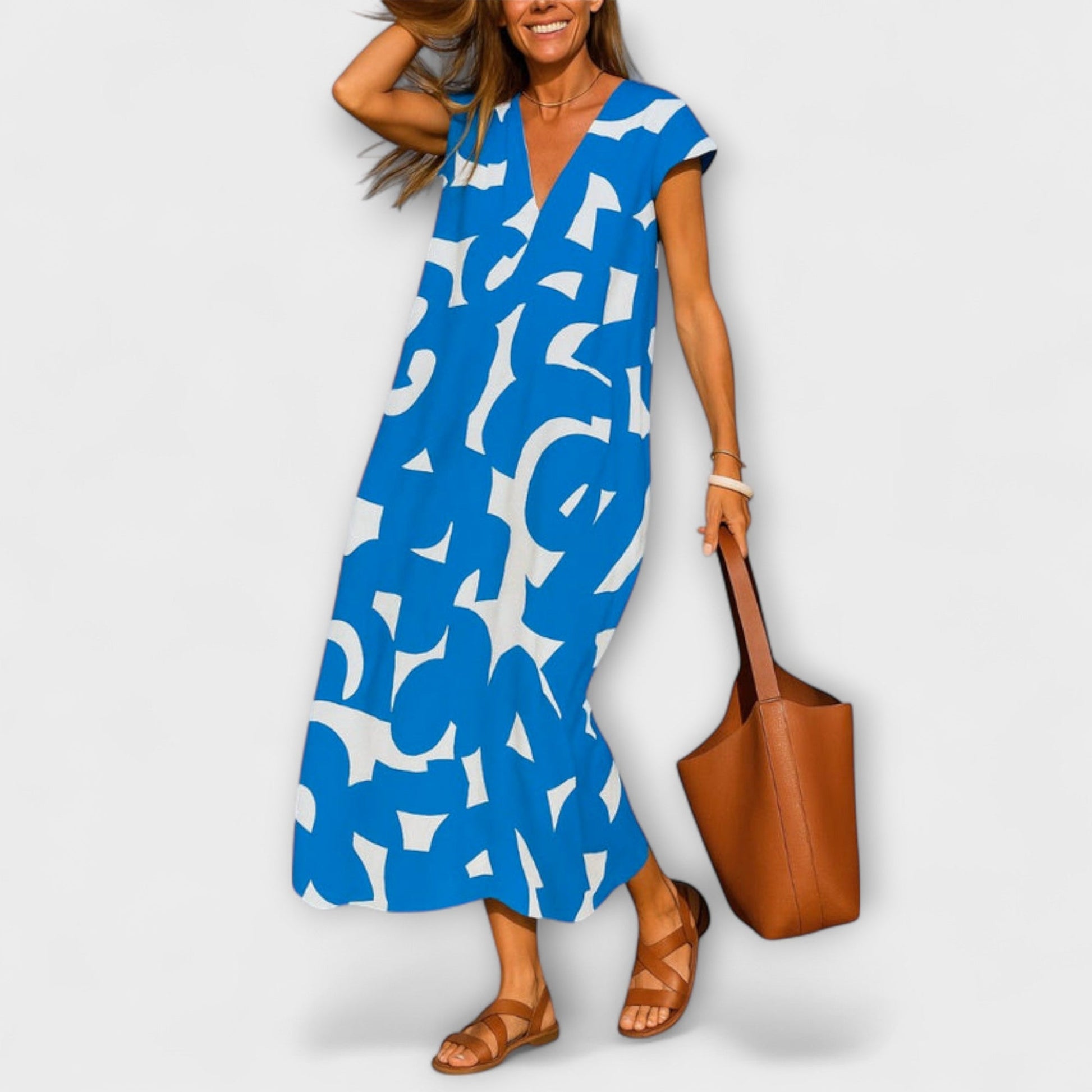 Linae | Lagana Dress with V-Neck