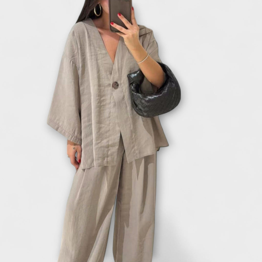 Jacqueline | Casual V-Neck Top and Pants Duo