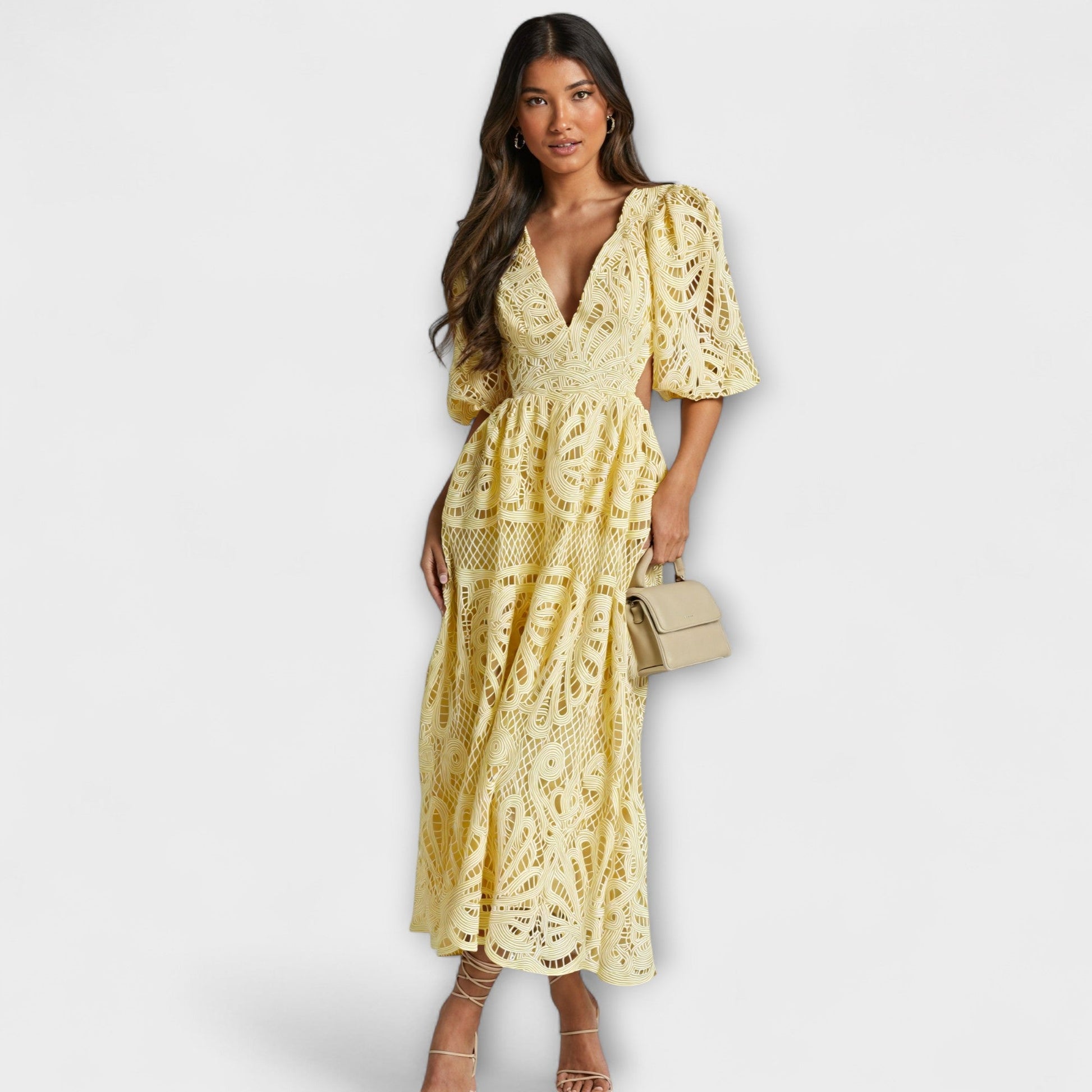 Grace | Elegant dresses with delicate details
