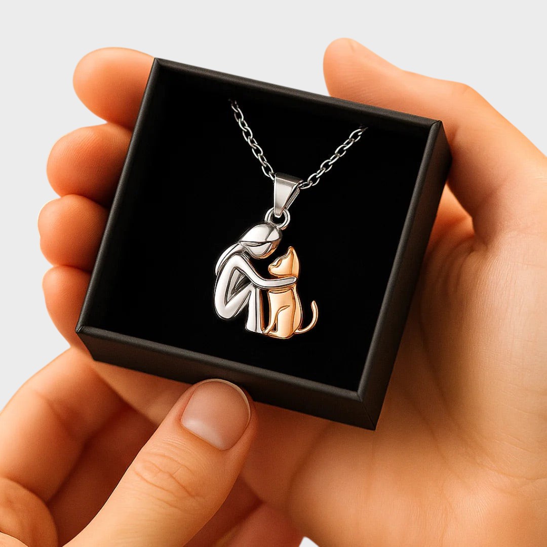 Carminho | Cat Love Necklace