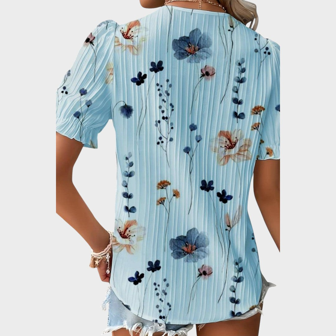 Bruna | Elegant top with heart-shaped V-neck