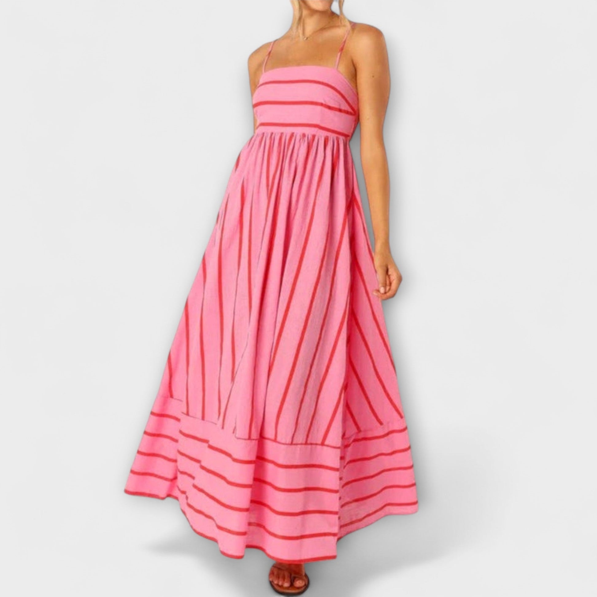 Svea | Maxi Dress in Bare Bloom