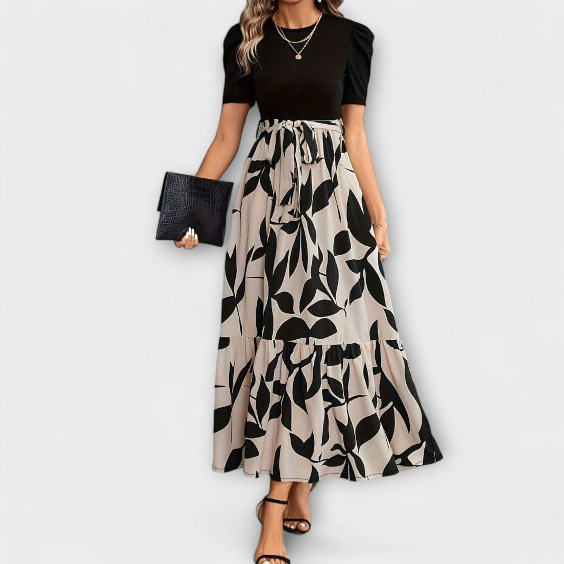 Luna | Summer Dresses with Floral Patterns and Round Neckline
