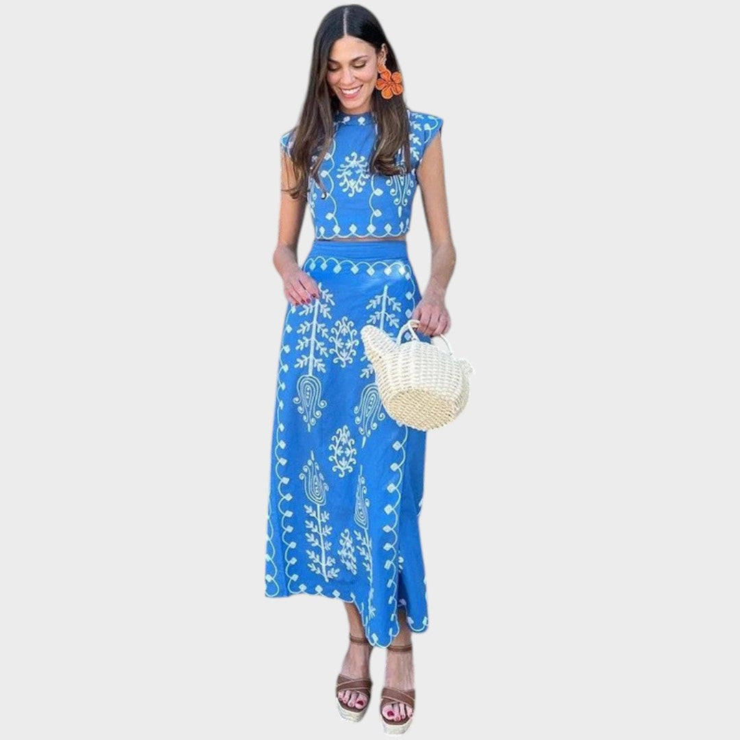 Duna | Embroidered Set
