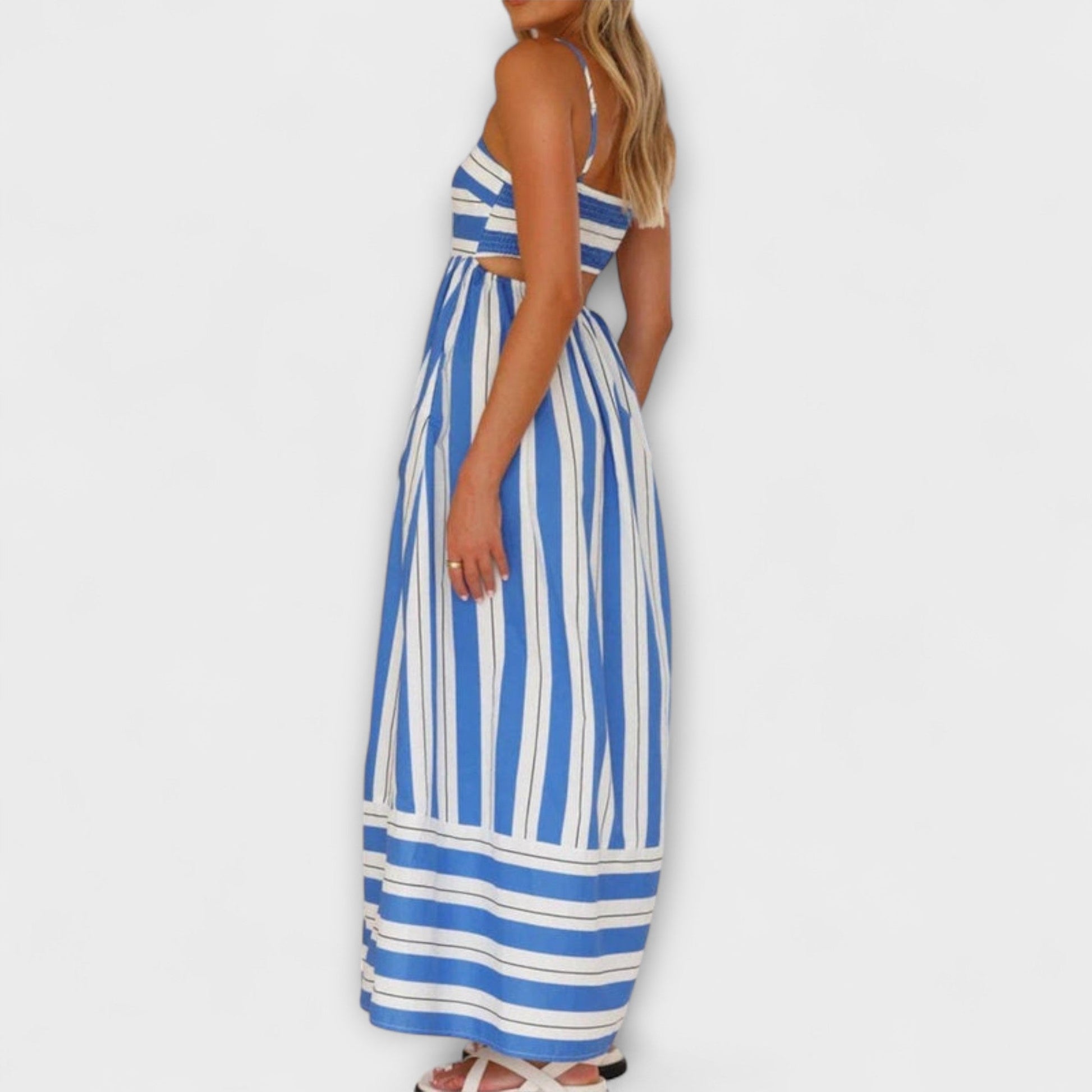 Svea | Maxi Dress in Bare Bloom